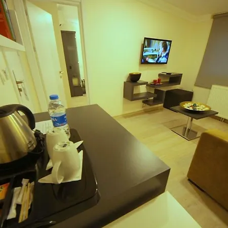 The Legend Platine Hotel