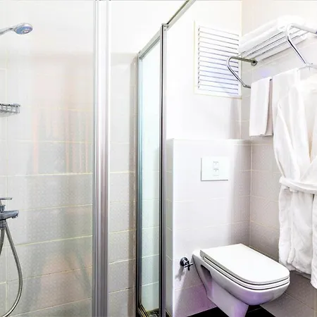 The Legend Platine Szálloda 3*