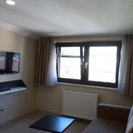 ホテル The Legend Platine