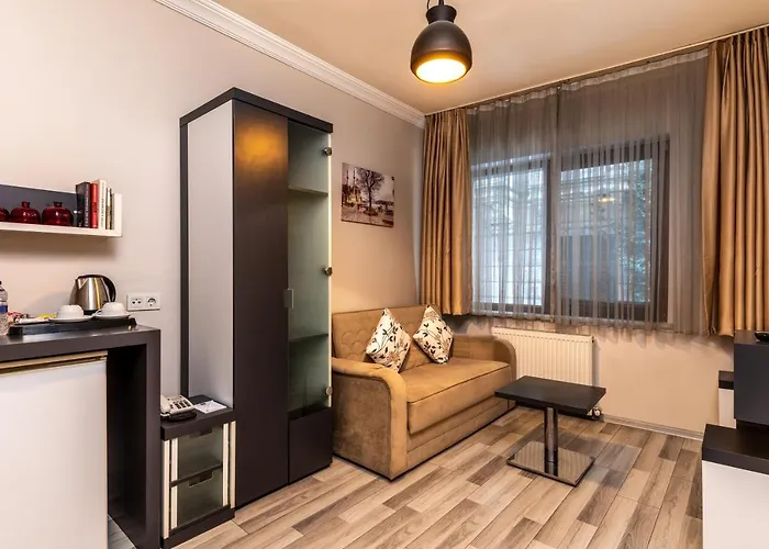 Hotel The Legend Platine