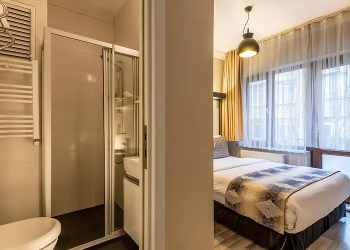 Hotel The Legend Platine