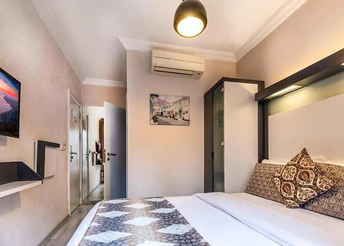 Hotel The Legend Platine