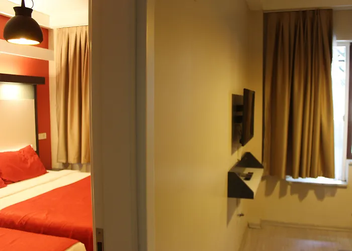 The Legend Platine Hotel 3*