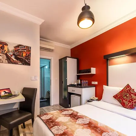 The Legend Platine Hotel