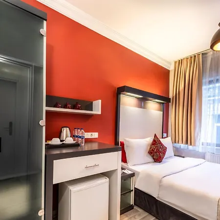 The Legend Platine Hotel 3*