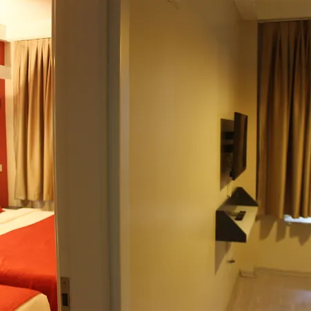 The Legend Platine Hotel 3*