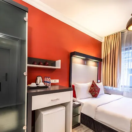 The Legend Platine Hotel 3*