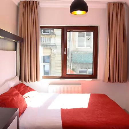 The Legend Platine Istanboel