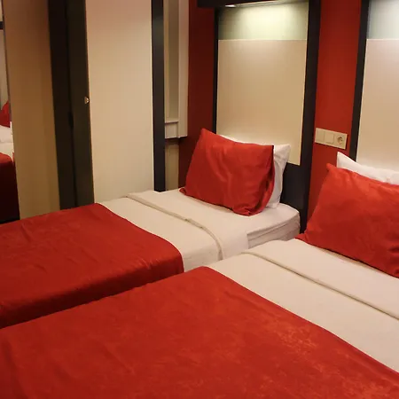 Hotel The Legend Platine 3*