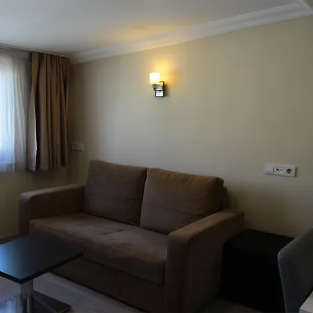 The Legend Platine 伊斯坦布尔